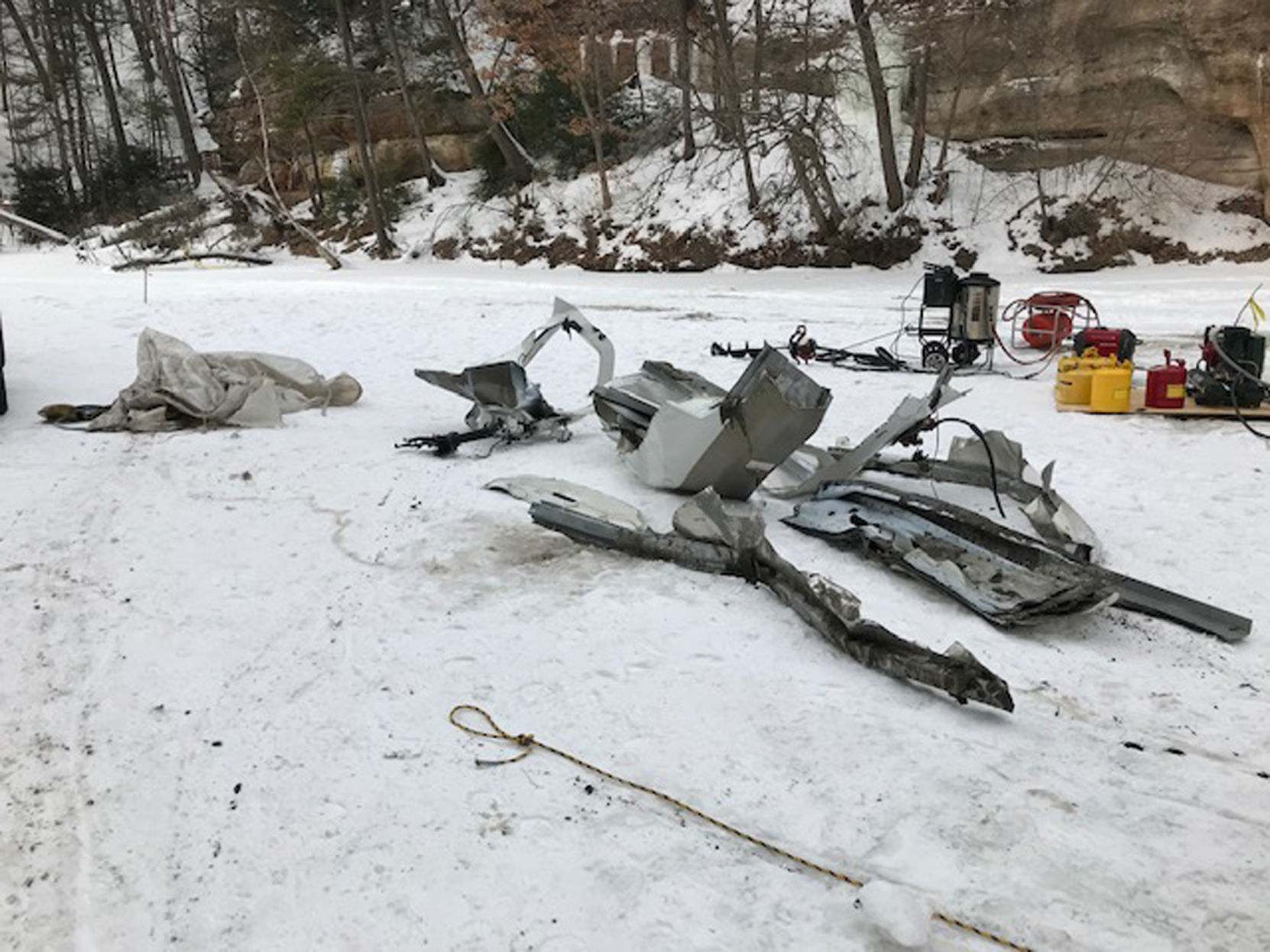 030819-port-news-mirror-lake-debris